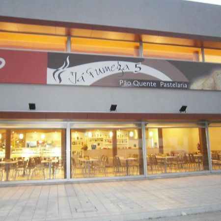 Espacoso T3 Com Terraco & Churrasqueira Campo  Exteriér fotografie